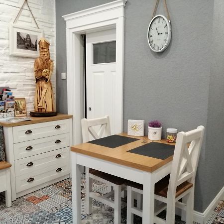 Apartman Sv. Urban 브라티슬라바 외부 사진