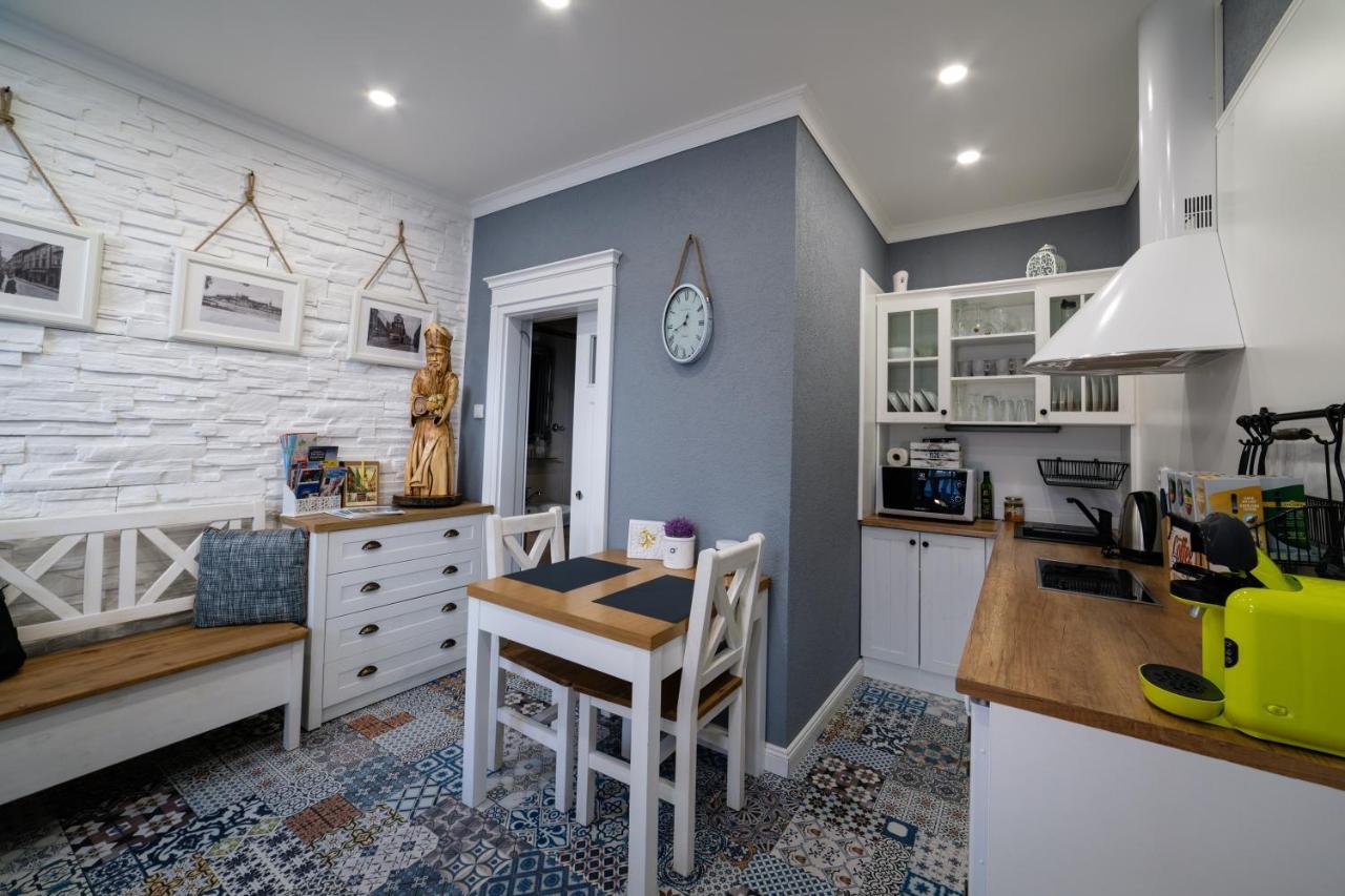 Apartman Sv. Urban 브라티슬라바 외부 사진