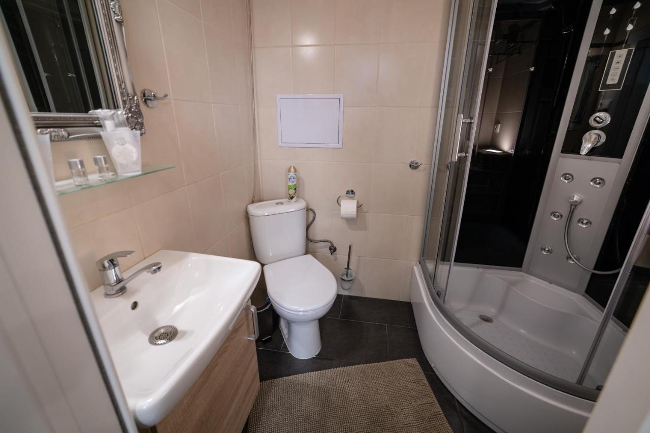 Apartman Sv. Urban 브라티슬라바 외부 사진